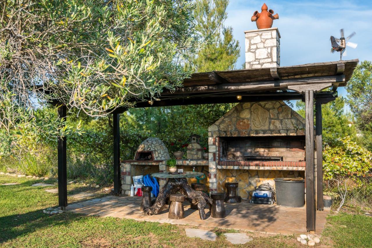 Sithonian Blue Royal Villa Nikiti  Exterior foto