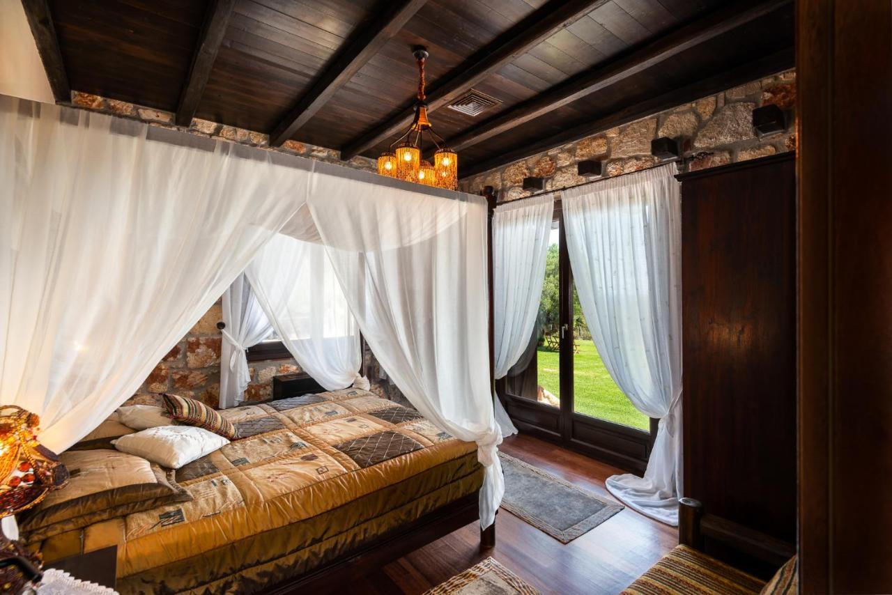 Sithonian Blue Royal Villa Nikiti  Exterior foto