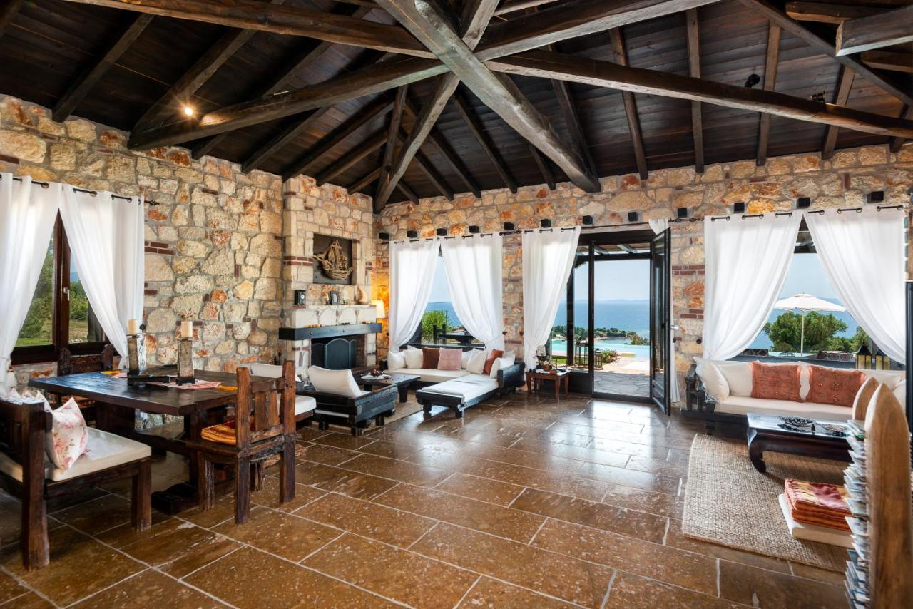 Sithonian Blue Royal Villa Nikiti  Exterior foto
