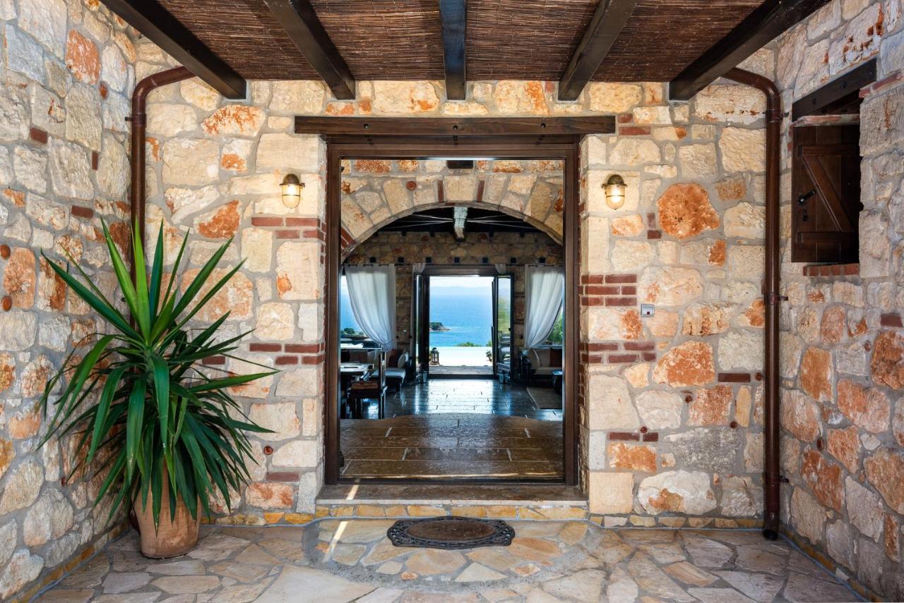 Sithonian Blue Royal Villa Nikiti  Exterior foto