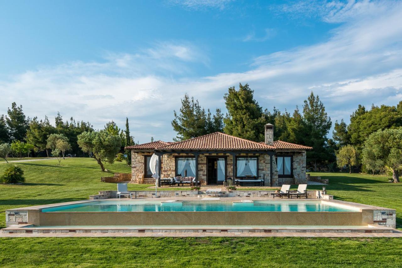 Sithonian Blue Royal Villa Nikiti  Exterior foto